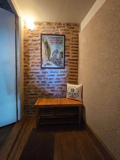 Sous Les Toits Du Vieux Cahors - 3Eme Etage Lägenhet Exteriör bild